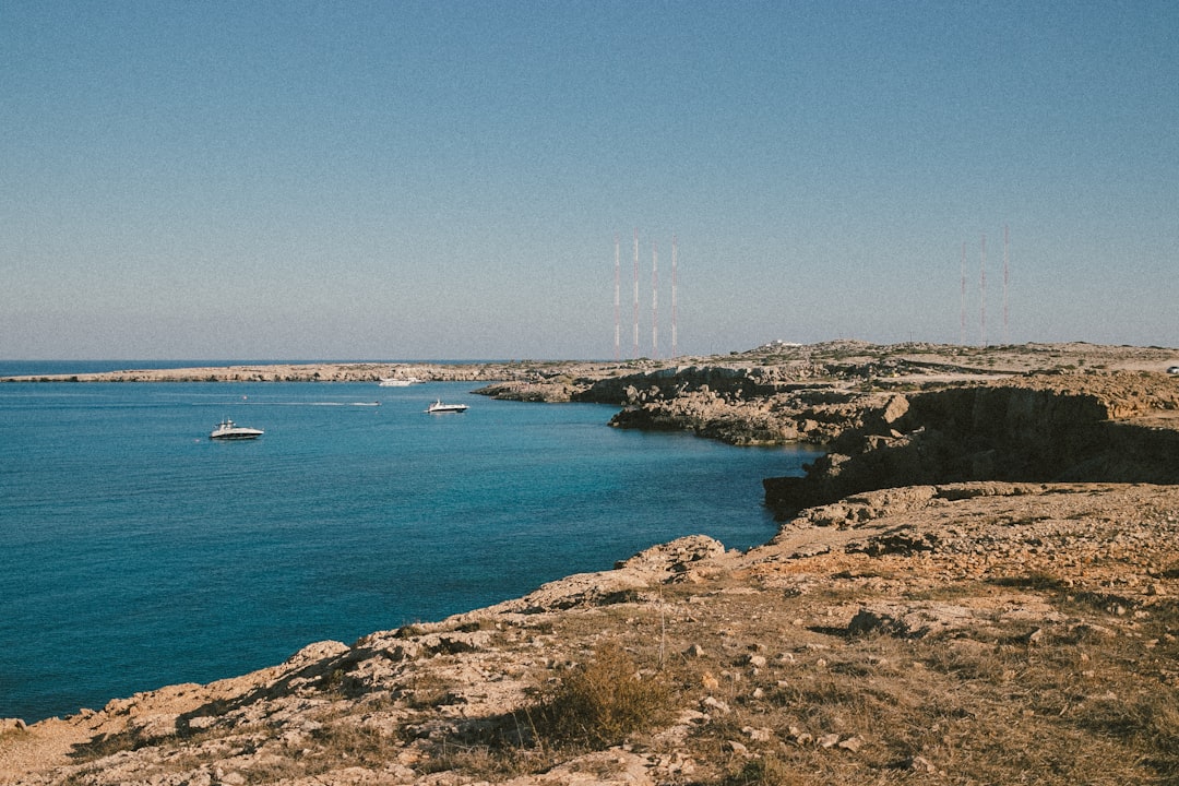 בלו לגון אקאמאס – איך מגיעים, מחירים וטיפים מעשיים מלא